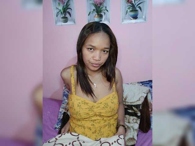 Vaninah live cam on BongaCams