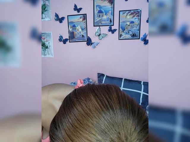 Vaninah live cam on BongaCams
