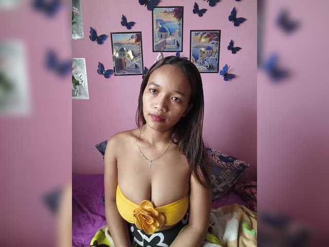 Vaninah live cam on BongaCams