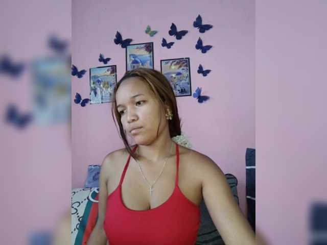 Vaninah live cam on BongaCams