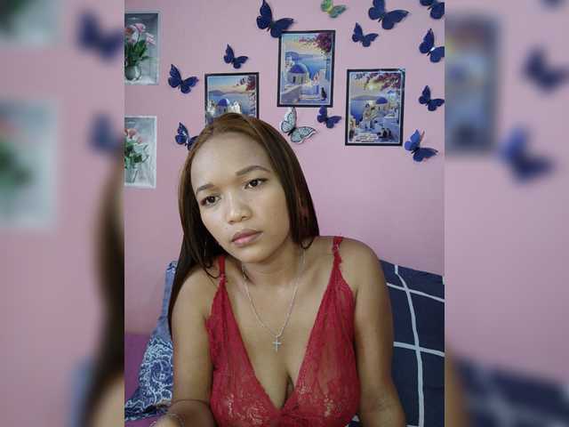 Vaninah live cam on BongaCams
