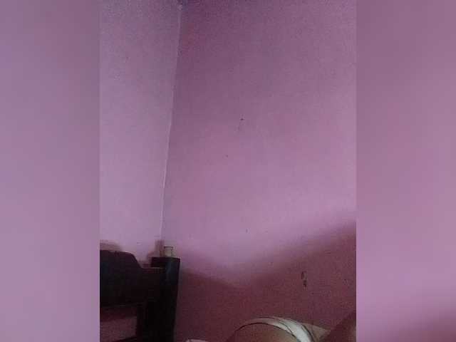 Vaninah live cam on BongaCams