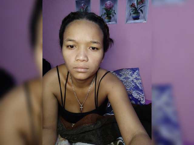 Vaninah live cam on BongaCams