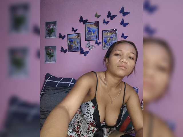 Vaninah live cam on BongaCams