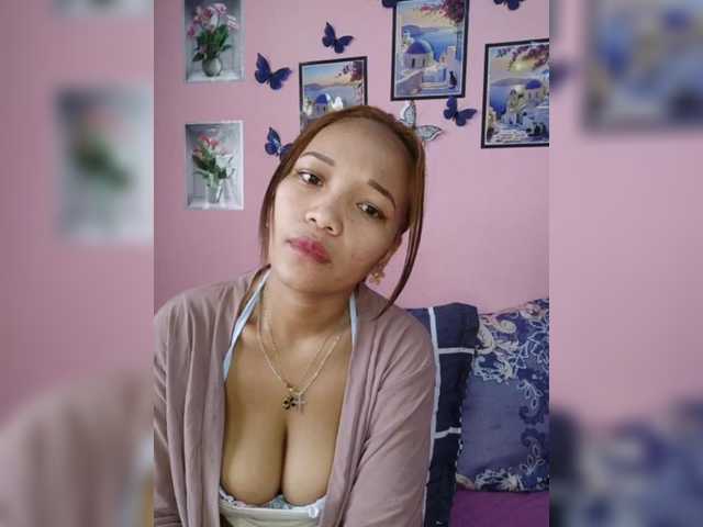 Vaninah live cam on BongaCams