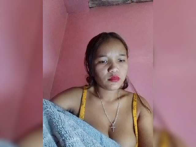 Vaninah live cam on BongaCams