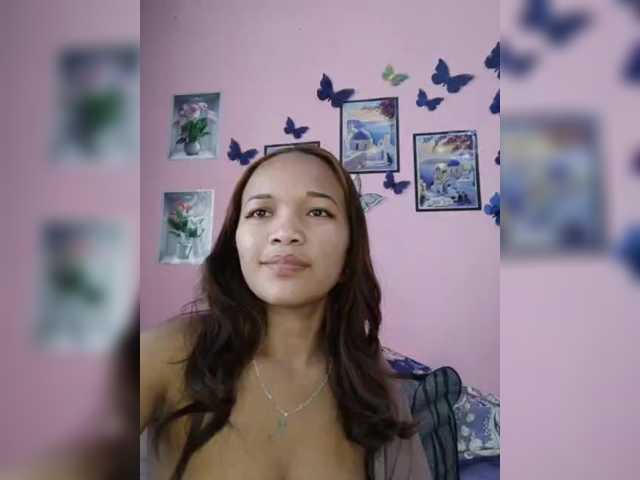 Vaninah live cam on BongaCams