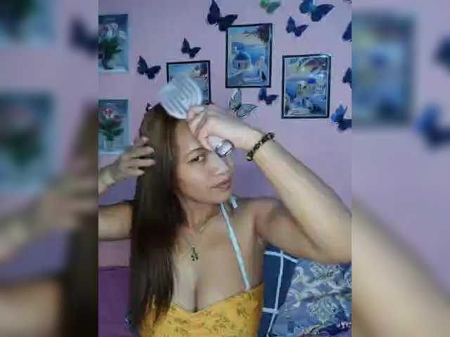 Vaninah live cam on BongaCams