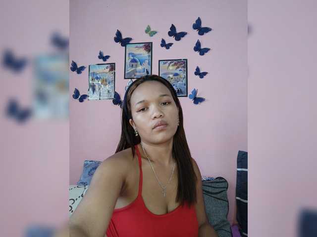 Vaninah live cam on BongaCams