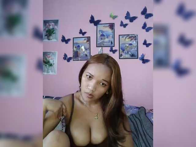 Valentina22 — live female cam