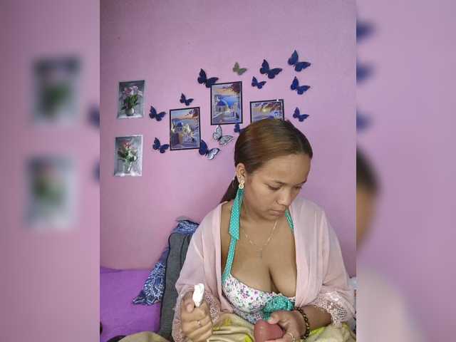 Vaninah live cam on BongaCams