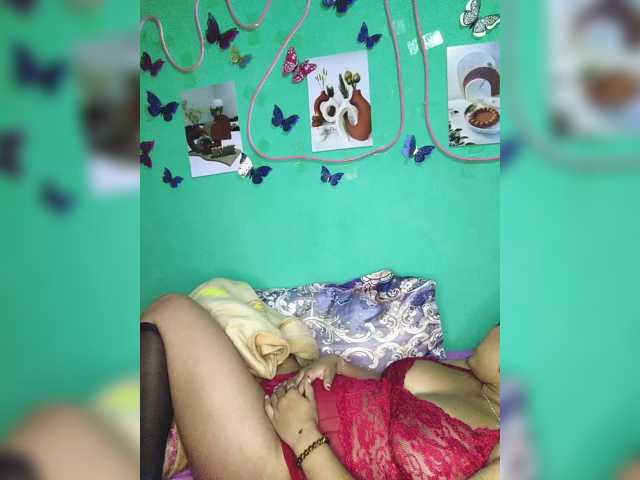 Vaninah live cam on BongaCams