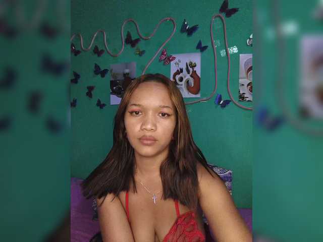 Vaninah live cam on BongaCams