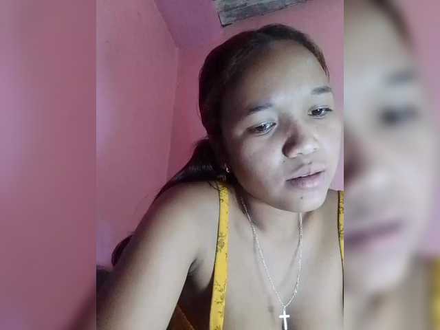 Vaninah live cam on BongaCams