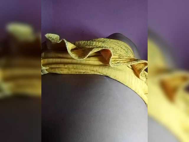 Vaninah live cam on BongaCams