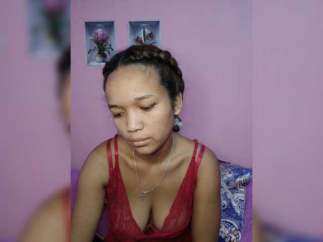 Vaninah live cam on BongaCams