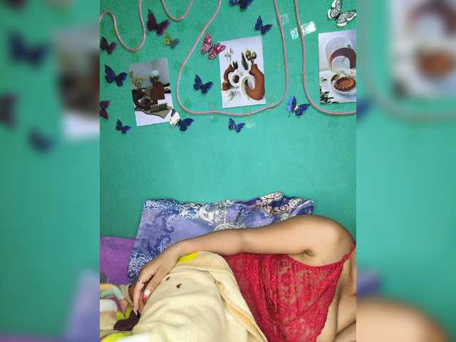 Vaninah live cam on BongaCams