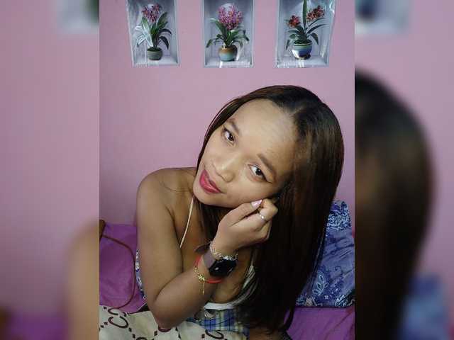 Vaninah live cam on BongaCams