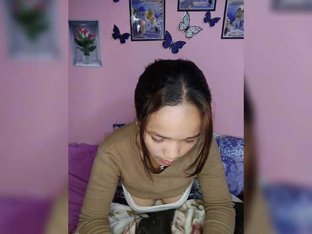 Vaninah live cam on BongaCams