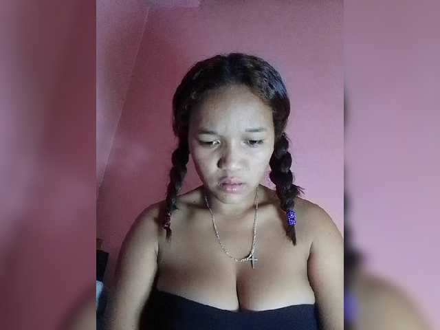 Vaninah live cam on BongaCams