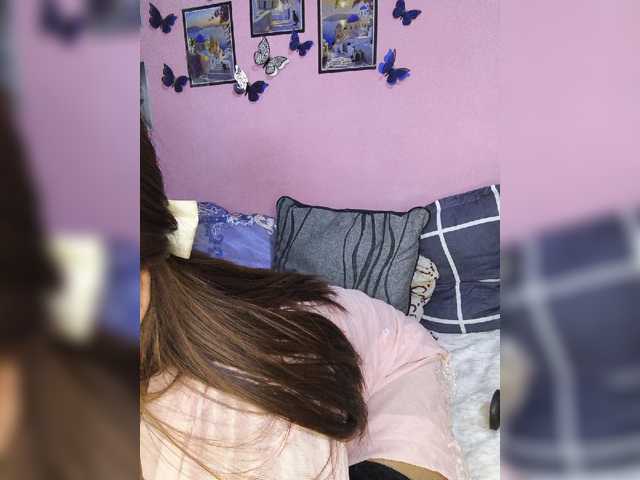 Vaninah live cam on BongaCams