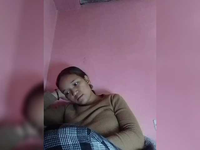Vaninah live cam on BongaCams