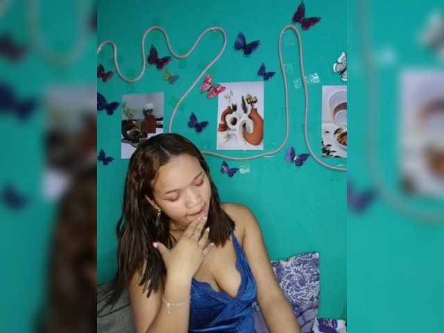 Vaninah live cam on BongaCams