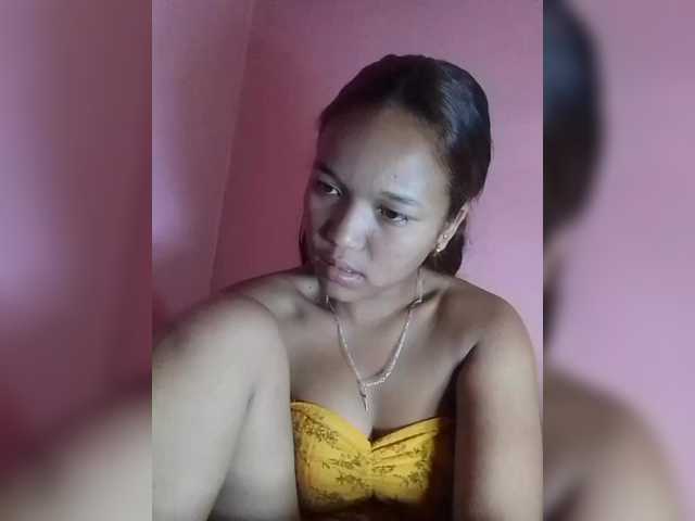 Vaninah live cam on BongaCams