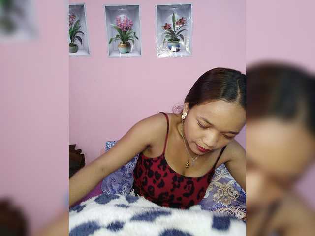 Vaninah live cam on BongaCams