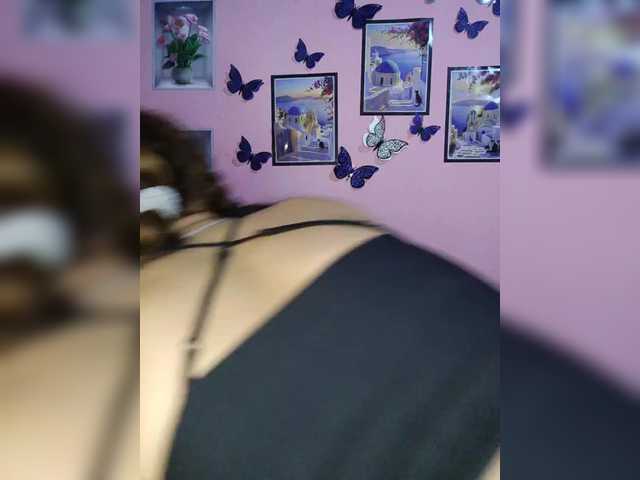 Vaninah live cam on BongaCams