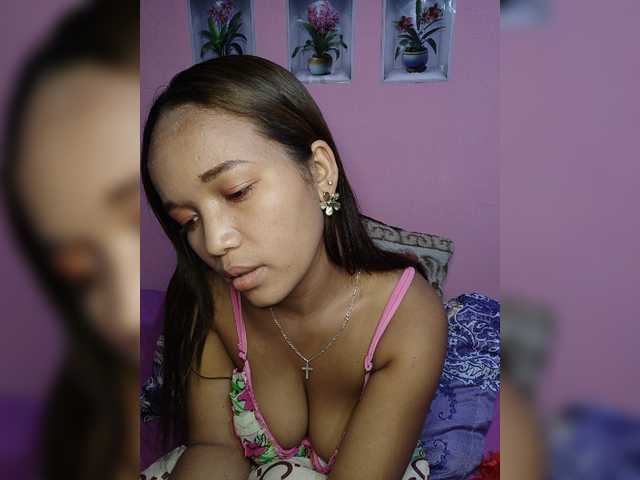 Vaninah live cam on BongaCams