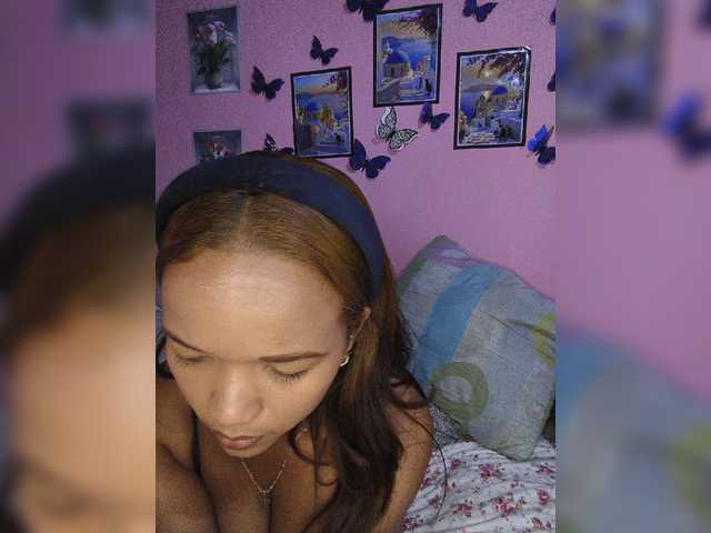 Vaninah live cam on BongaCams