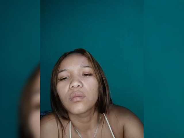 Vaninah live cam on BongaCams