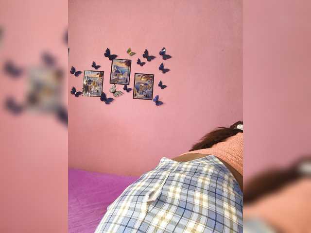 Vaninah live cam on BongaCams