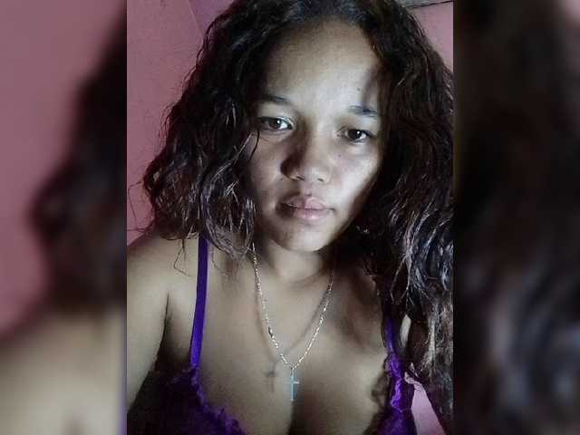 Vaninah live cam on BongaCams