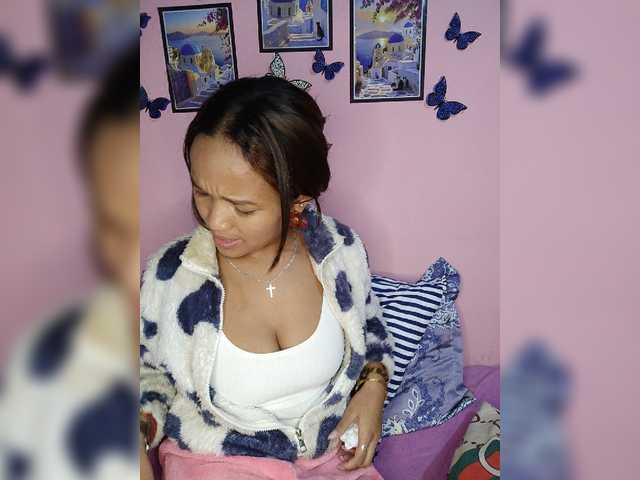Vaninah live cam on BongaCams