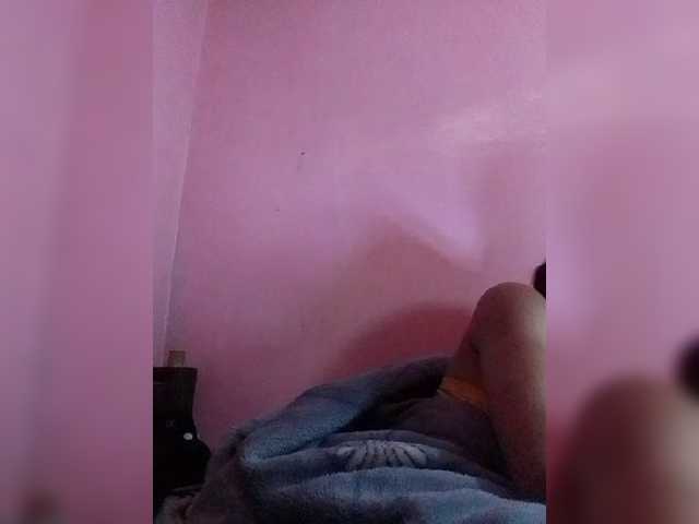 Vaninah live cam on BongaCams