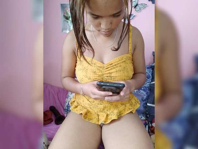 Vaninah live cam on BongaCams