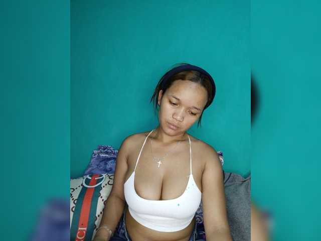 Vaninah live cam on BongaCams
