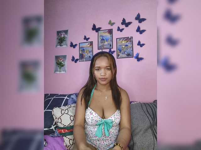Vaninah live cam on BongaCams