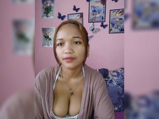 Vaninah live cam on BongaCams