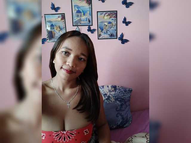 Vaninah live cam on BongaCams