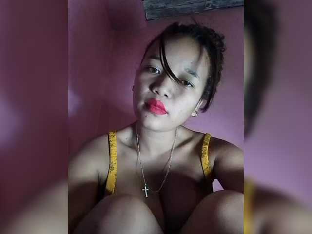 Vaninah live cam on BongaCams