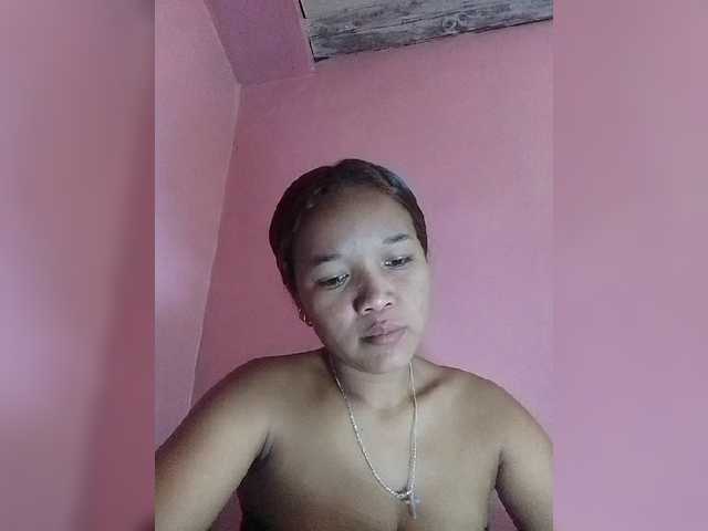 Vaninah live cam on BongaCams