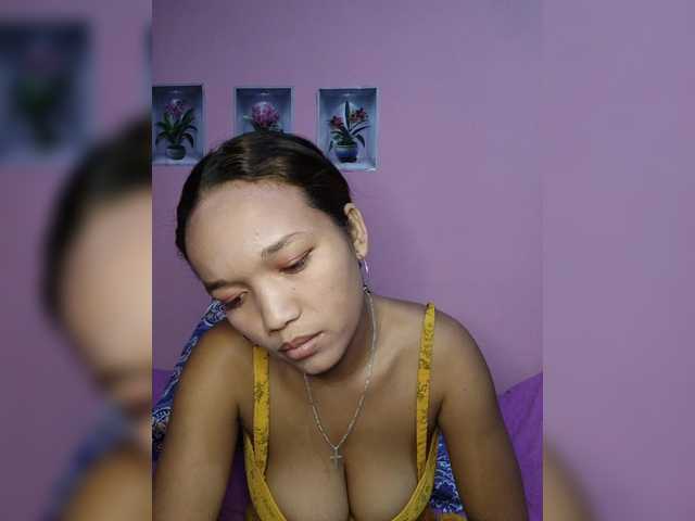 Vaninah live cam on BongaCams
