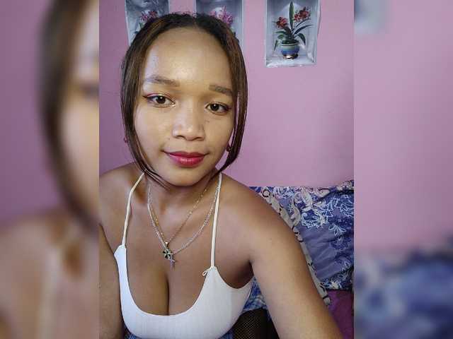 Vaninah live cam on BongaCams