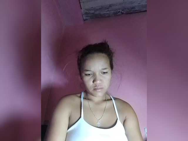 Vaninah live cam on BongaCams