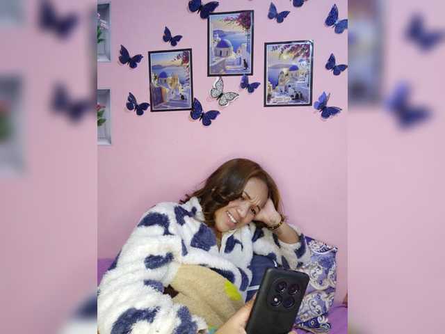 Vaninah live cam on BongaCams