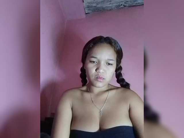 Vaninah live cam on BongaCams