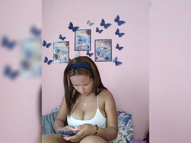 Vaninah live cam on BongaCams